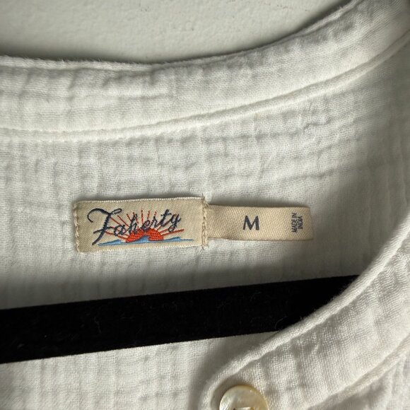 Faherty Dream Cotton Gauze Desmond Top White Size M Boho Coastal - Picture 8 of 10